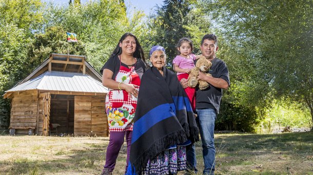 Mapuche Family