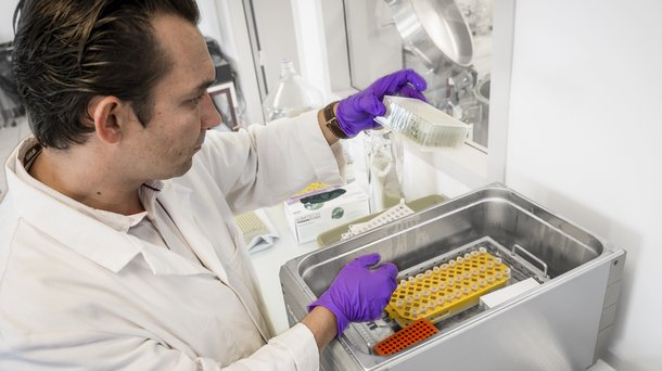 HG R&D water batch digestion of tissue samples.jpg